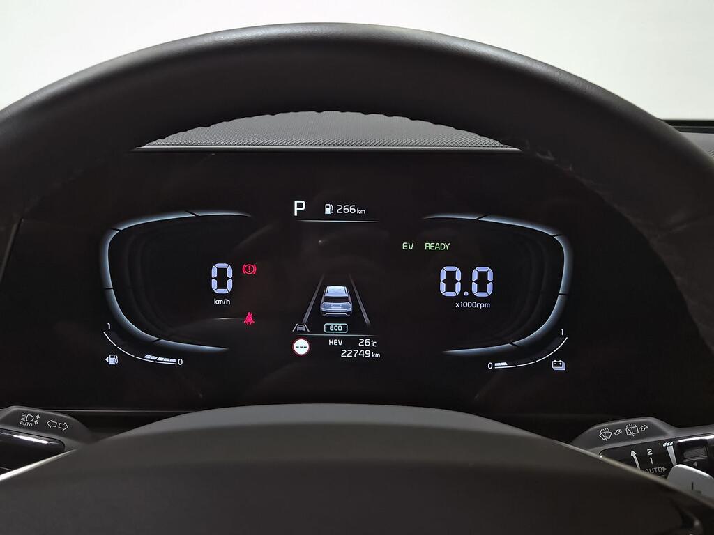 Kia Niro 1.6 GDi PHEV 104kW (141CV) Drive 14