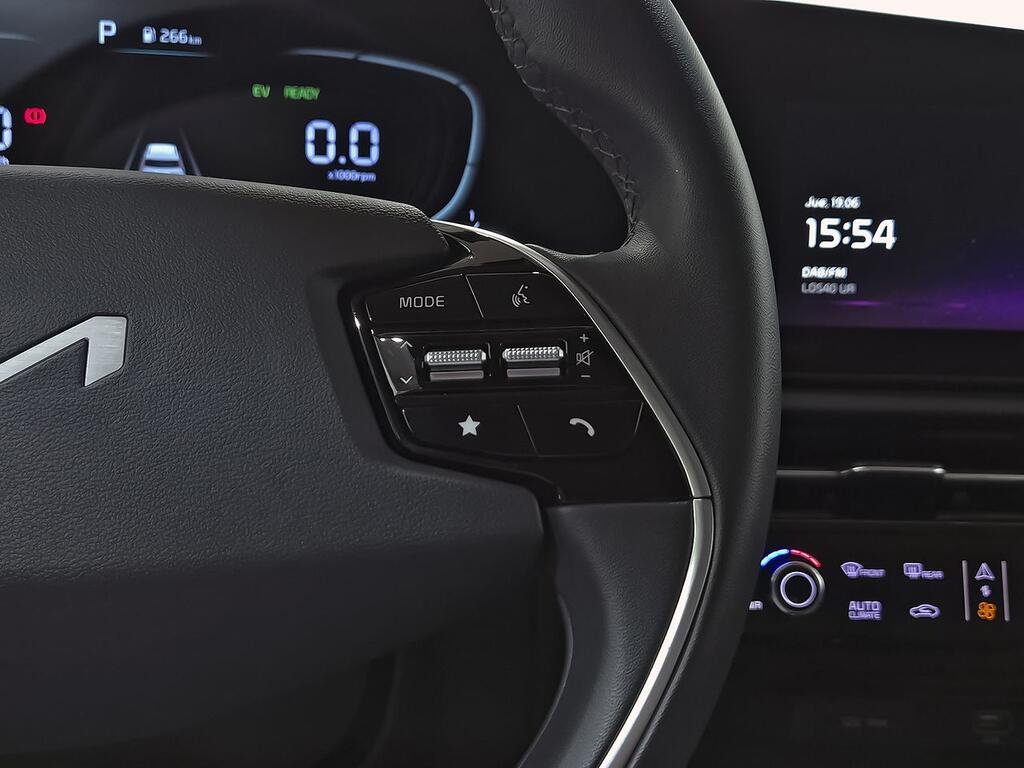 Kia Niro 1.6 GDi PHEV 104kW (141CV) Drive 18
