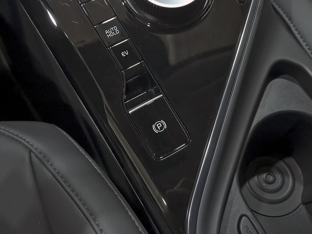 Kia Niro 1.6 GDi PHEV 104kW (141CV) Drive 40