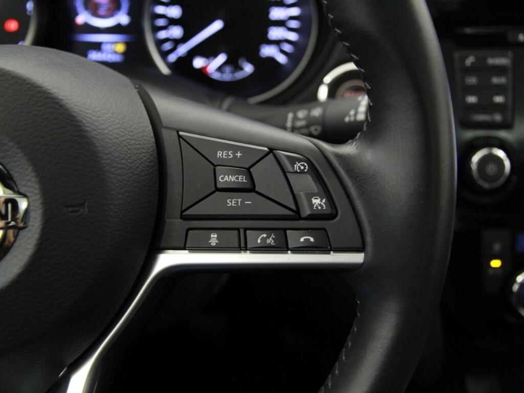 Nissan Qashqai dCi 150CV (110kW) TEKNA+ 28