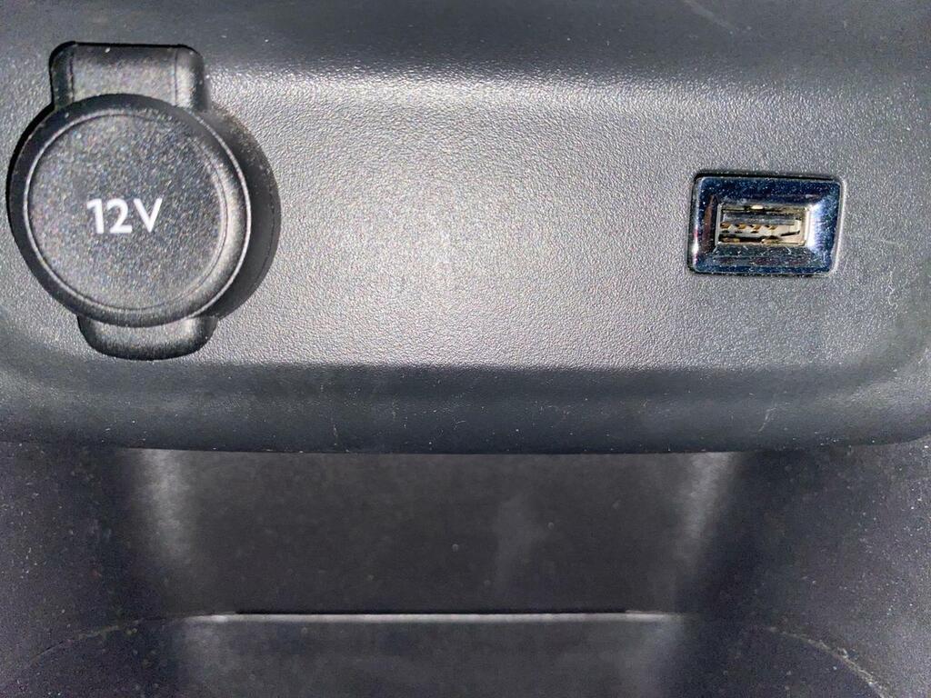 Citroën C3 PureTech 60KW (83CV) C-Series 24