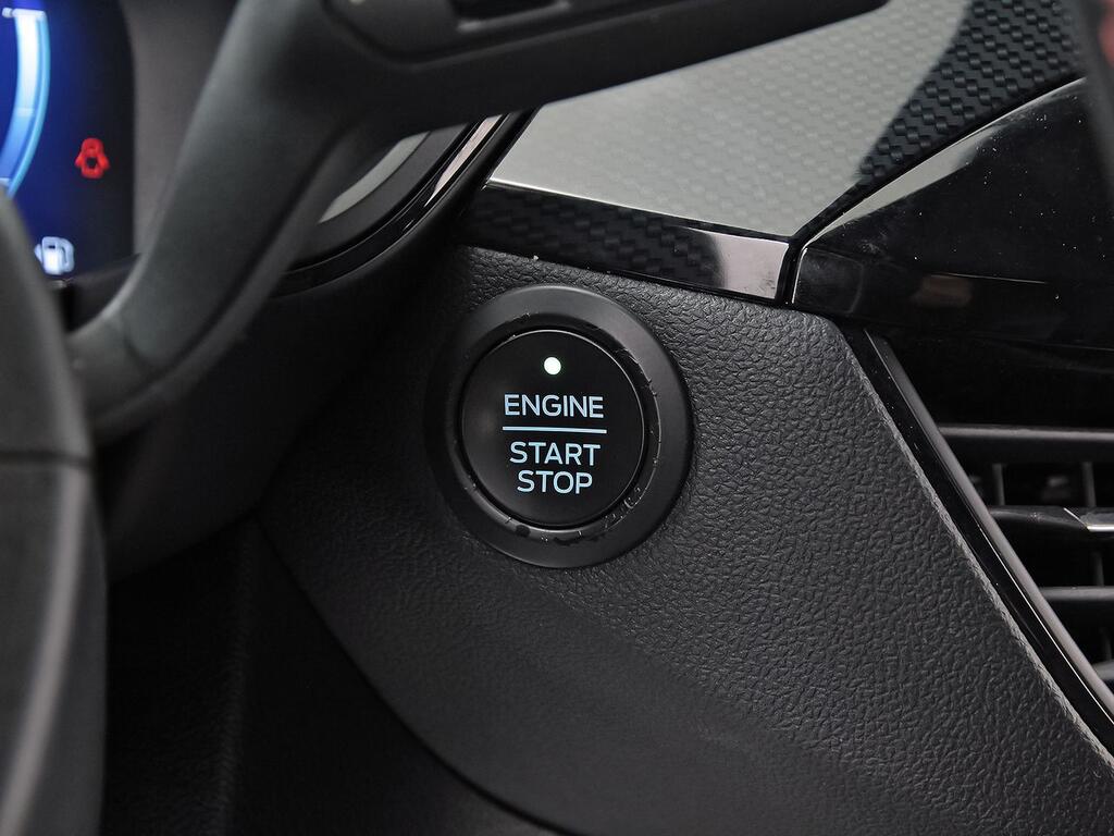 Ford Kuga ST-Line 1.5 EcoBlue 88kW (120CV) Auto 21