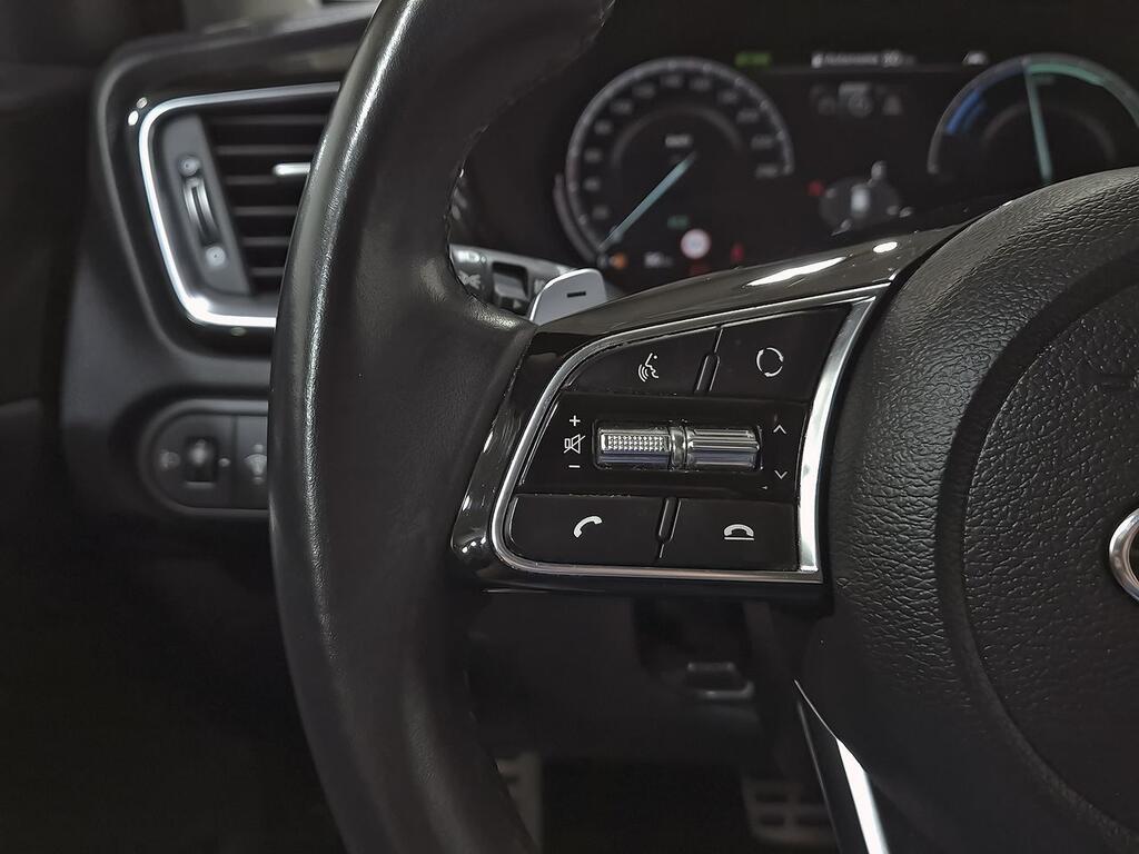 Kia XCeed 1.6 GDi PHEV 104kW (141CV) eMotion 16