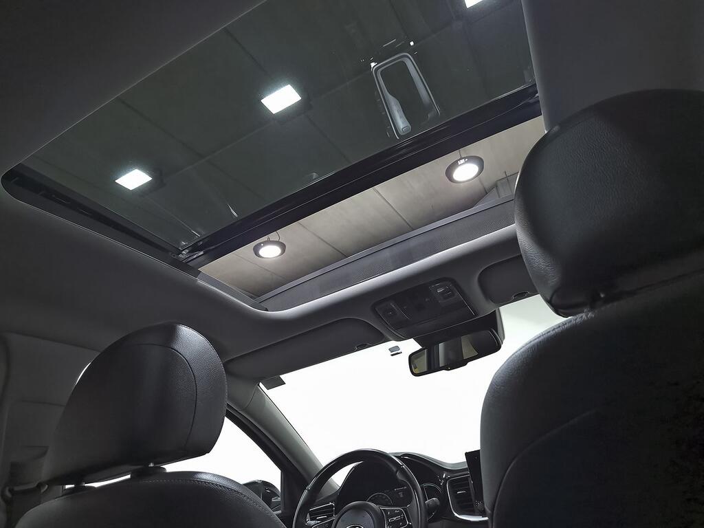 Kia XCeed 1.6 GDi PHEV 104kW (141CV) eMotion 33