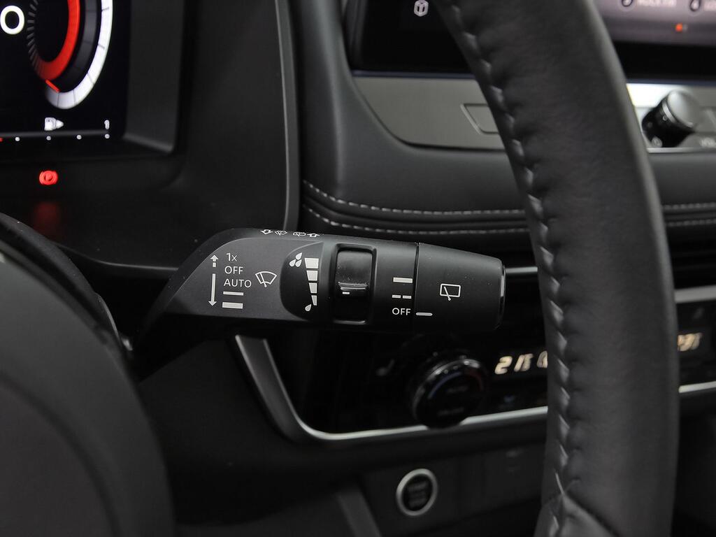 Nissan X-Trail 5pl 1.5T VC 120kW MHEV 4x2 N-Connecta 16