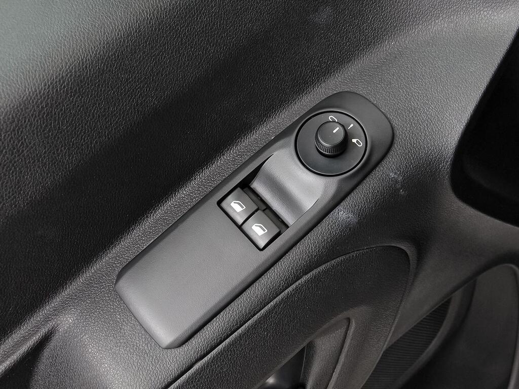Citroën Berlingo Talla M BlueHDi 100 S&S LIVE 14