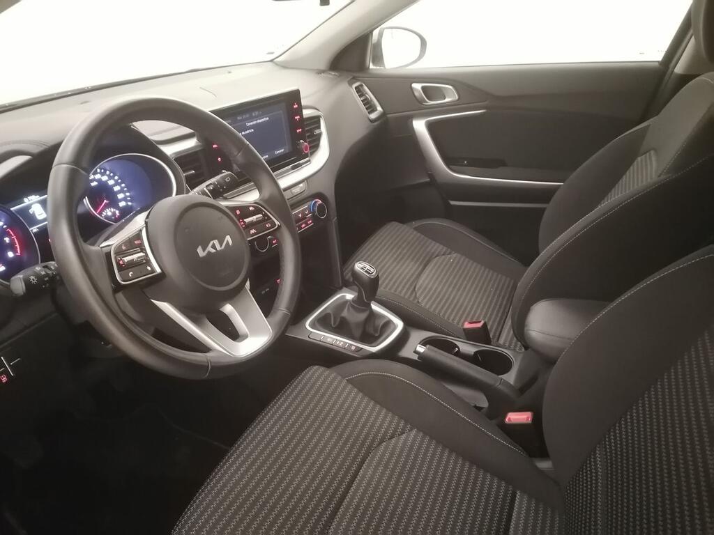 Kia XCeed 1.5 MHEV iMT Drive 118kW (160CV) 8
