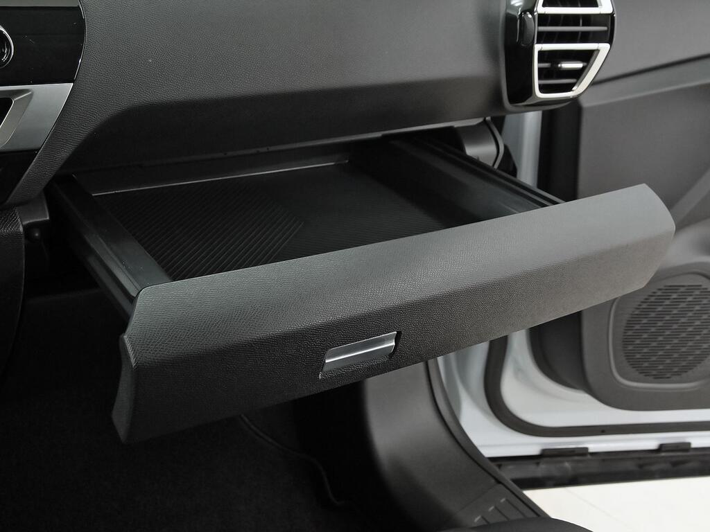 Citroën C4 X Hybrid 136 e-DCS6 Plus 35