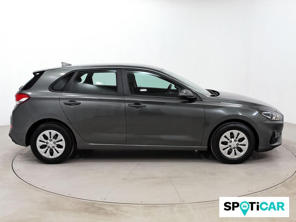 Hyundai i30 1.5 DPI Essence 3