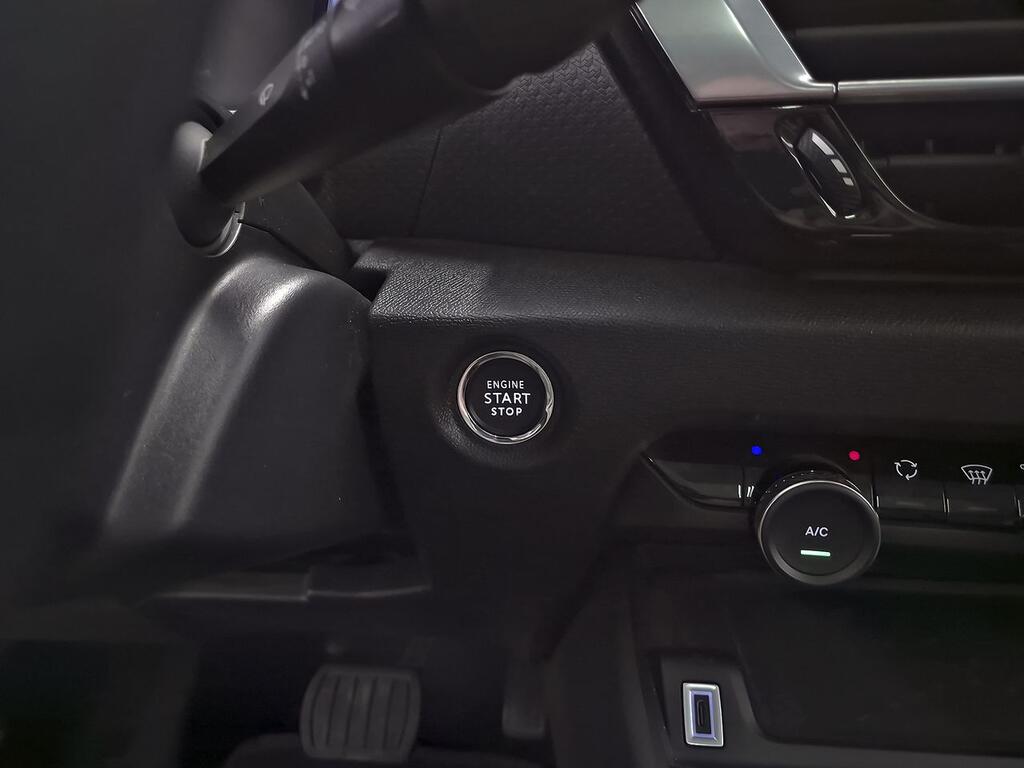 Citroën C4 PureTech 130 S&S 6v Shine 27
