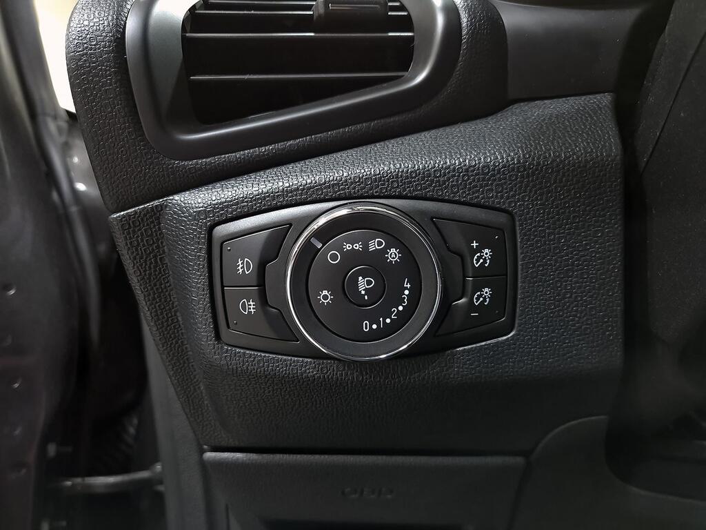Ford Ecosport 1.0T EcoBoost 92kW (125CV) S&S Titanium 13