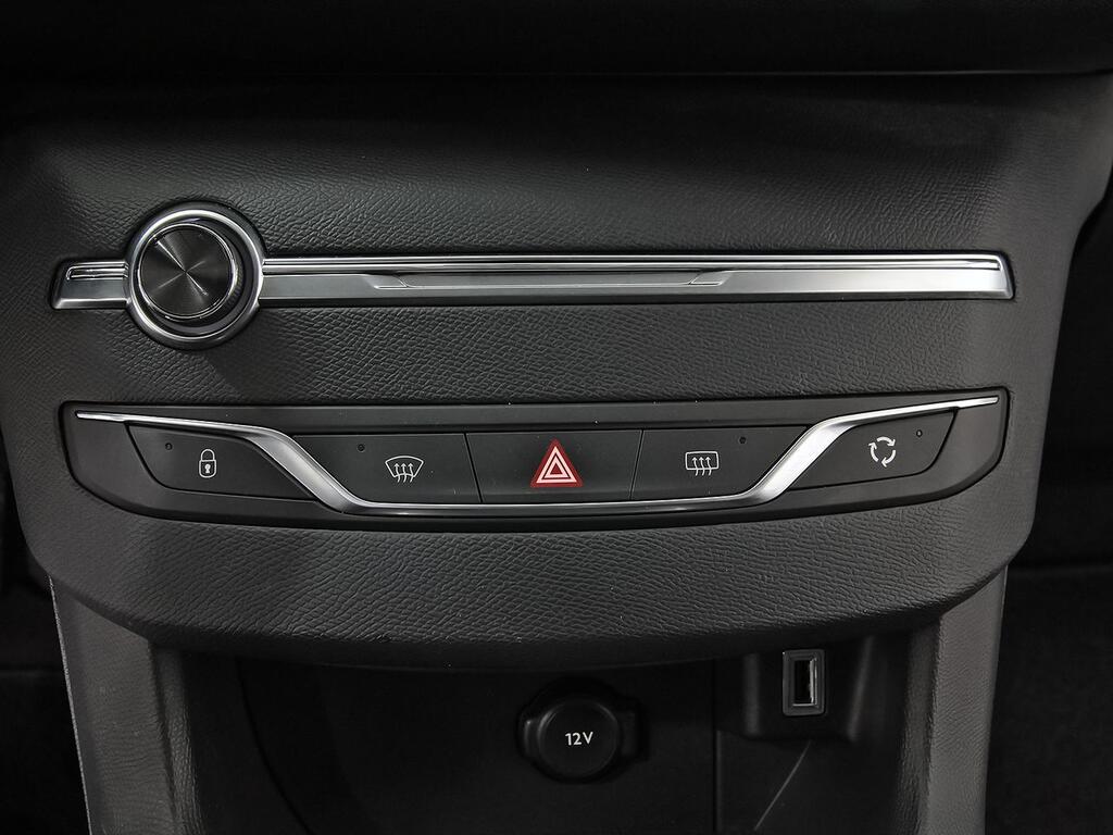 Peugeot 308 5P Business Line BlueHDi 100 S&S 6V MAN 26