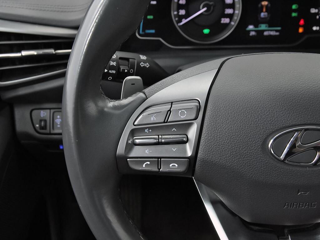 Hyundai IONIQ 1.6 GDI HEV Klass DCT 17
