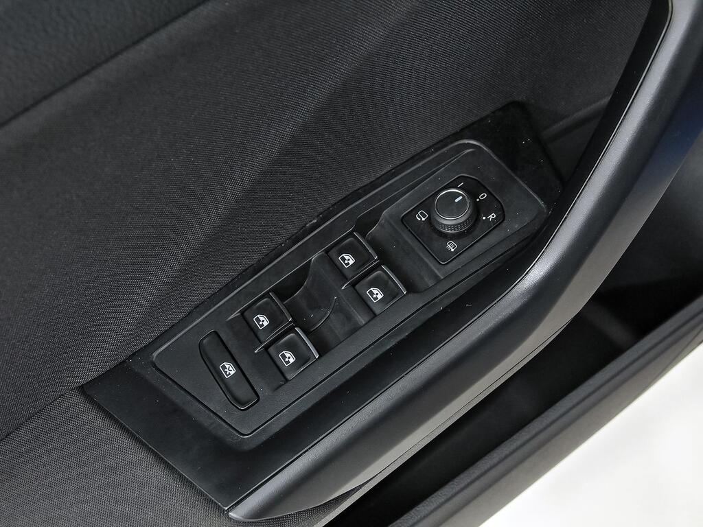 Volkswagen T-Roc Advance R-Line 1.0 TSI 81kW (110CV) 12