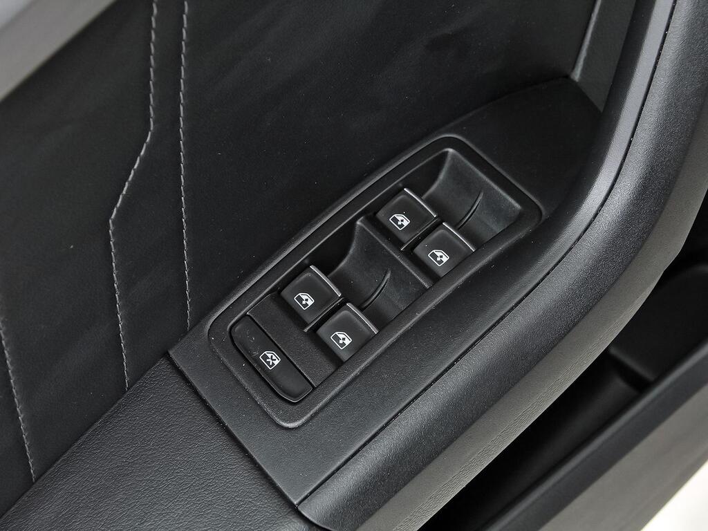 Seat Ateca 1.5 TSI 110kW DSG FR Special Edition 10