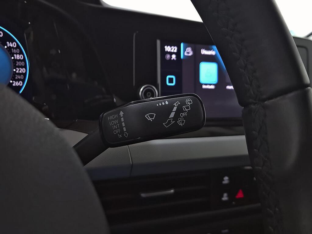 Volkswagen Golf 1.0 eTSI 81kW (110CV) DSG 15