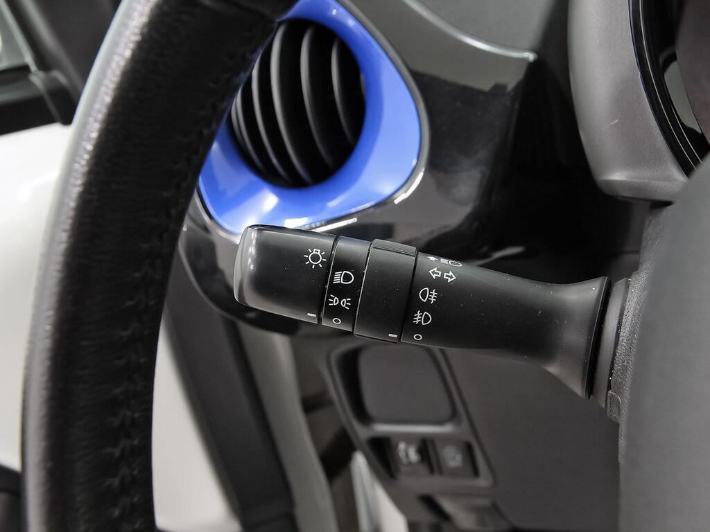 Peugeot 108 Active VTi 52kW (72CV) 17