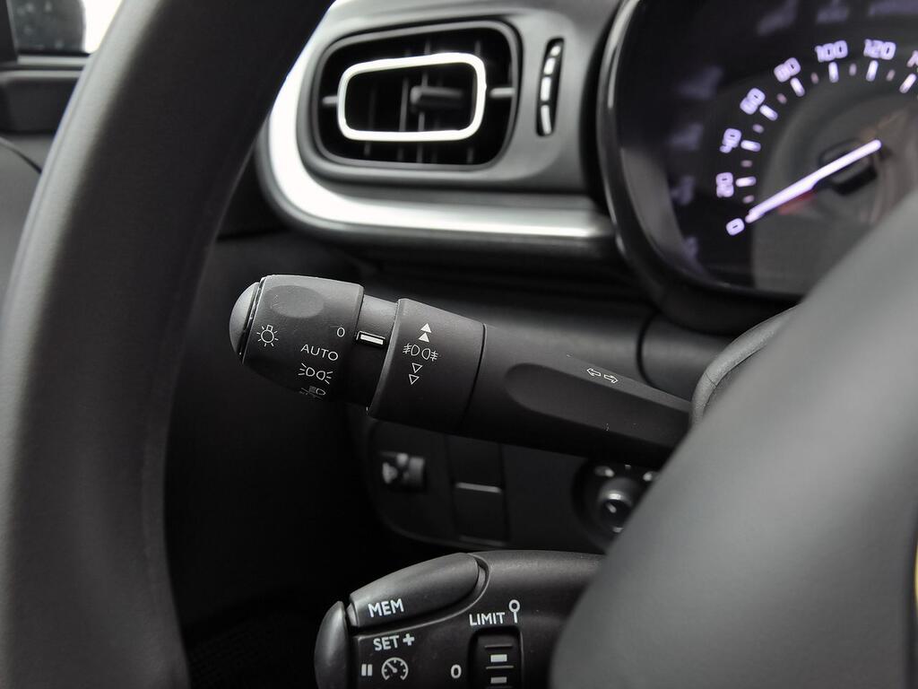 Citroën C3 PureTech 60KW (83CV) Shine 15