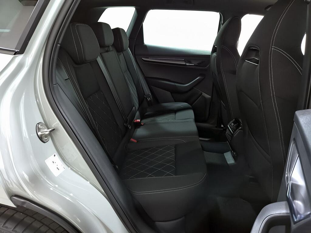 Skoda Karoq 1.5 TSI 110kW (150CV) DSG ACT Sportline 6