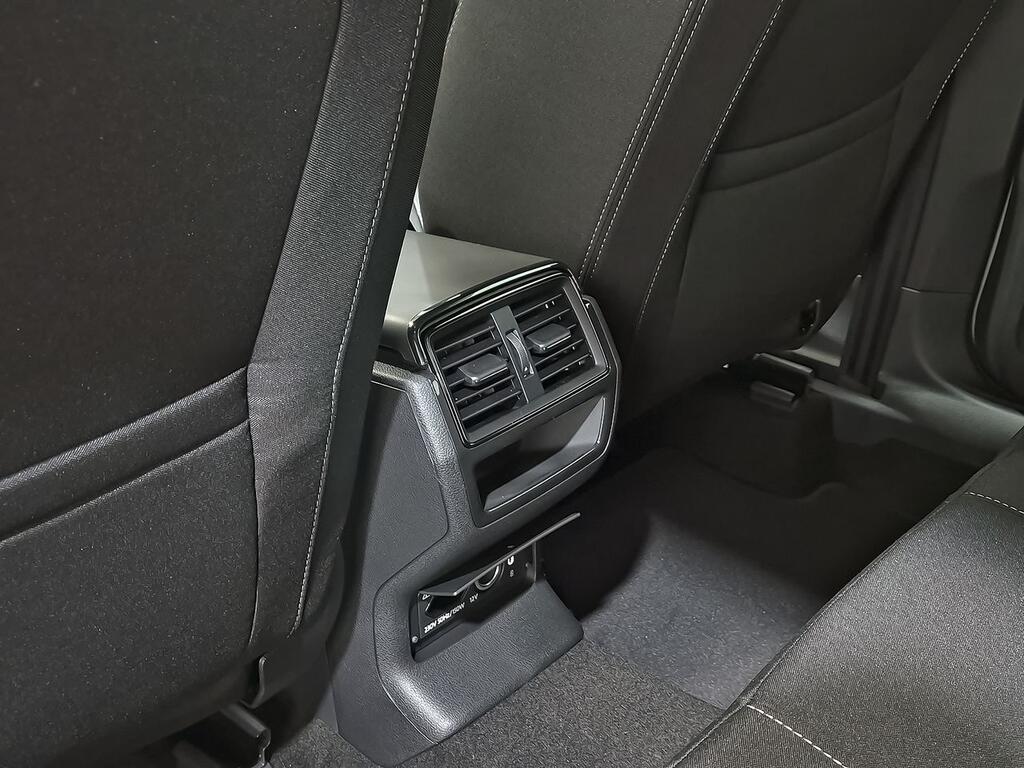 Skoda Karoq 1.5 TSI 110kW (150CV) DSG ACT Sportline 29