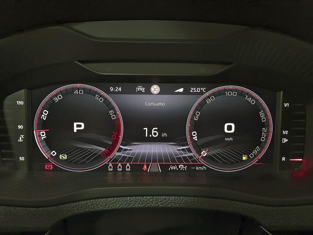 Skoda Karoq 1.5 TSI 110kW (150CV) DSG ACT Sportline 12