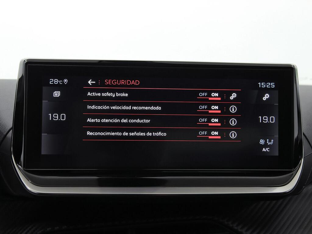 Peugeot 2008 Roadtrip Puretech 96kW (130CV) S&S EAT8 24