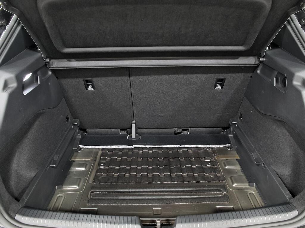 Cupra Born 170kW (231 CV) 58kWh E-Boost Pack 26