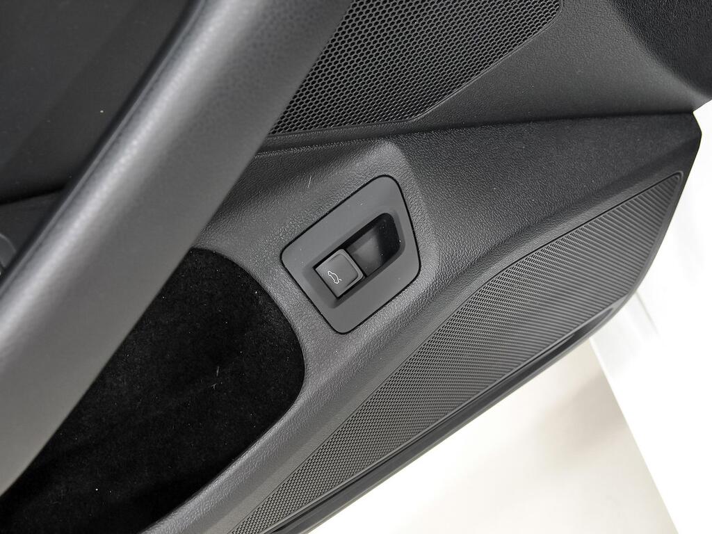 Volkswagen Arteon R-Line 2.0 TDI 110kW (150CV) DSG 14