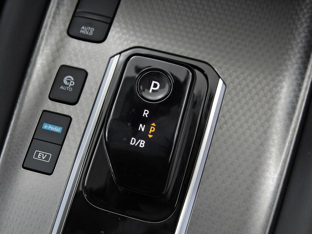 Nissan Qashqai E-POWER 140 KW (190 CV) N-Connecta 28
