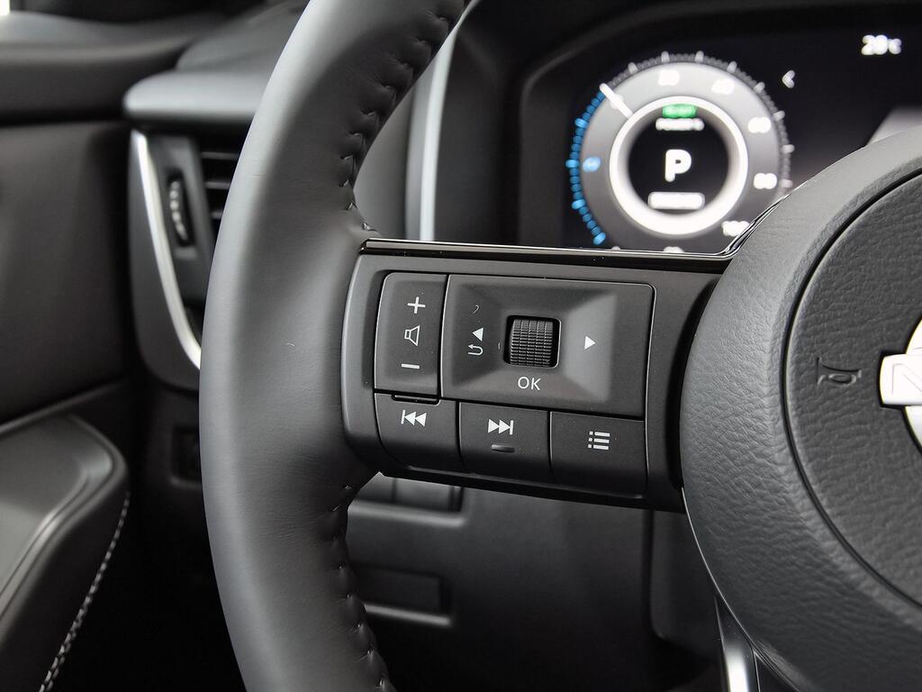 Nissan Qashqai E-POWER 140 KW (190 CV) N-Connecta 16