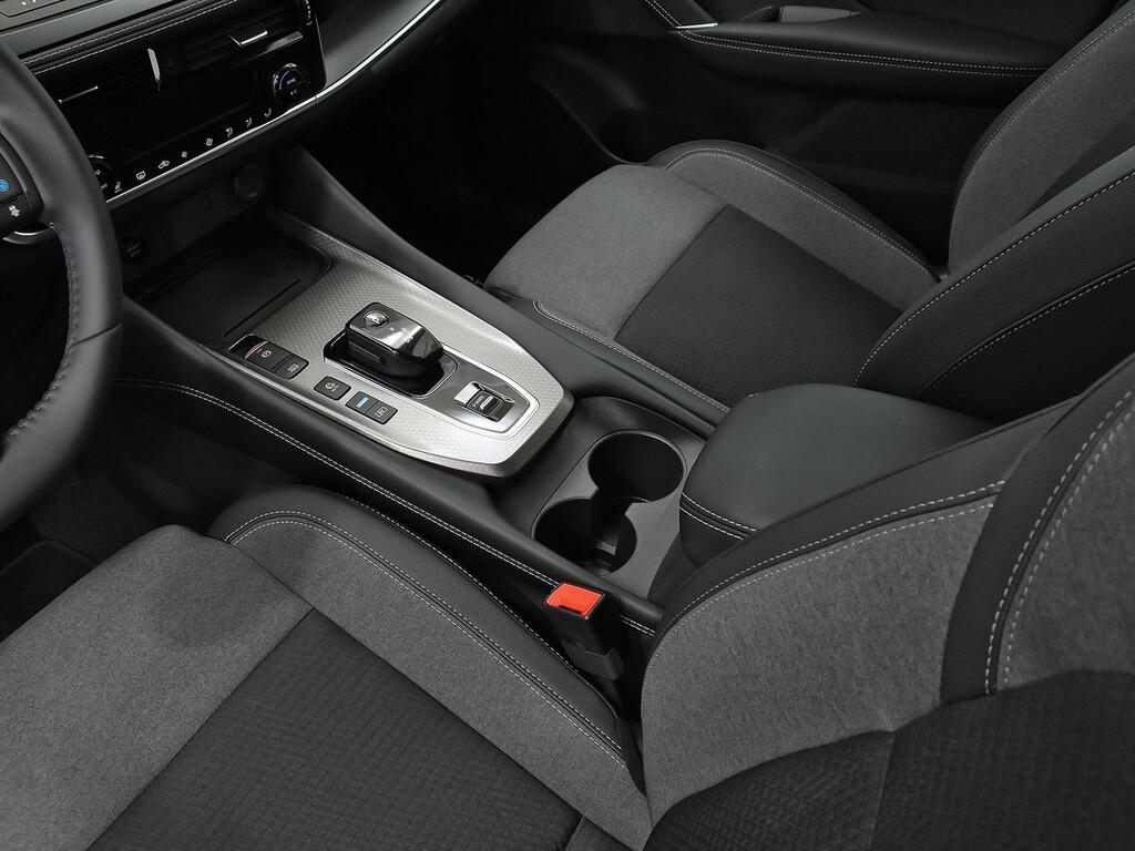 Nissan Qashqai E-POWER 140 KW (190 CV) N-Connecta 26