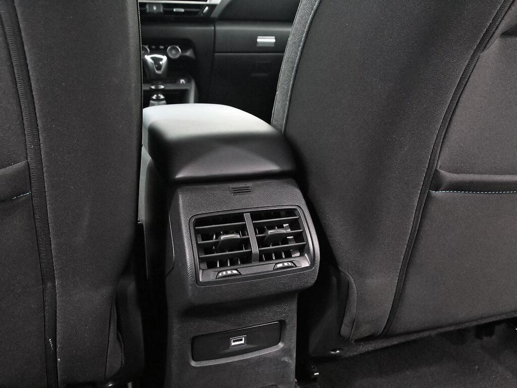 Citroën C4 PureTech 130 S&S 6v Plus 33