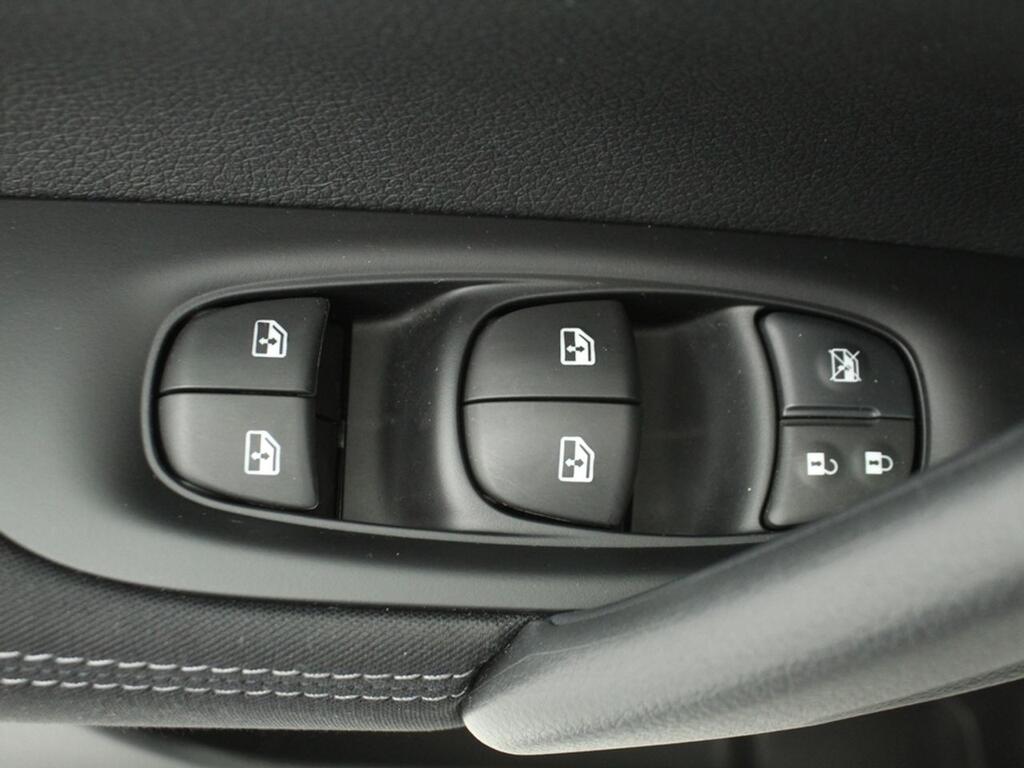 Nissan Qashqai DIG-T 116 kW (160 CV) E6D DCT N-CONNECTA 10