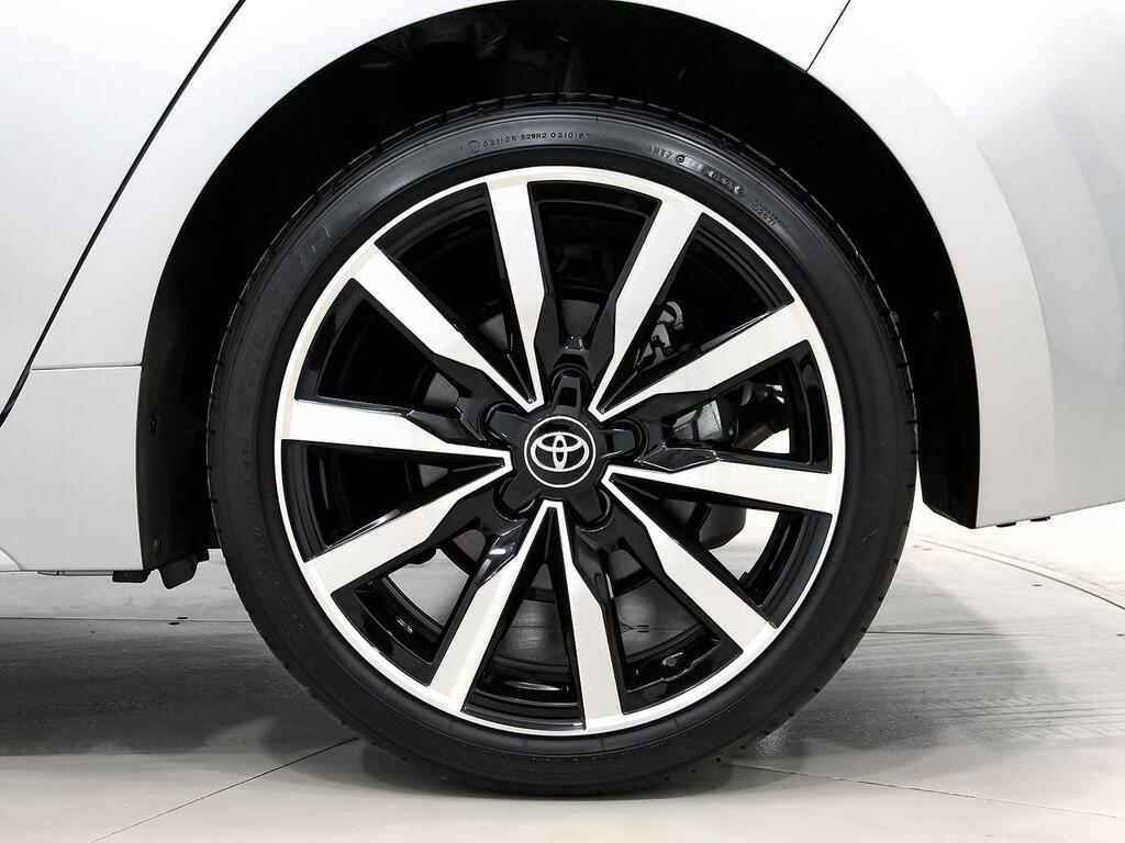 Toyota Corolla 140H Style Edition 10