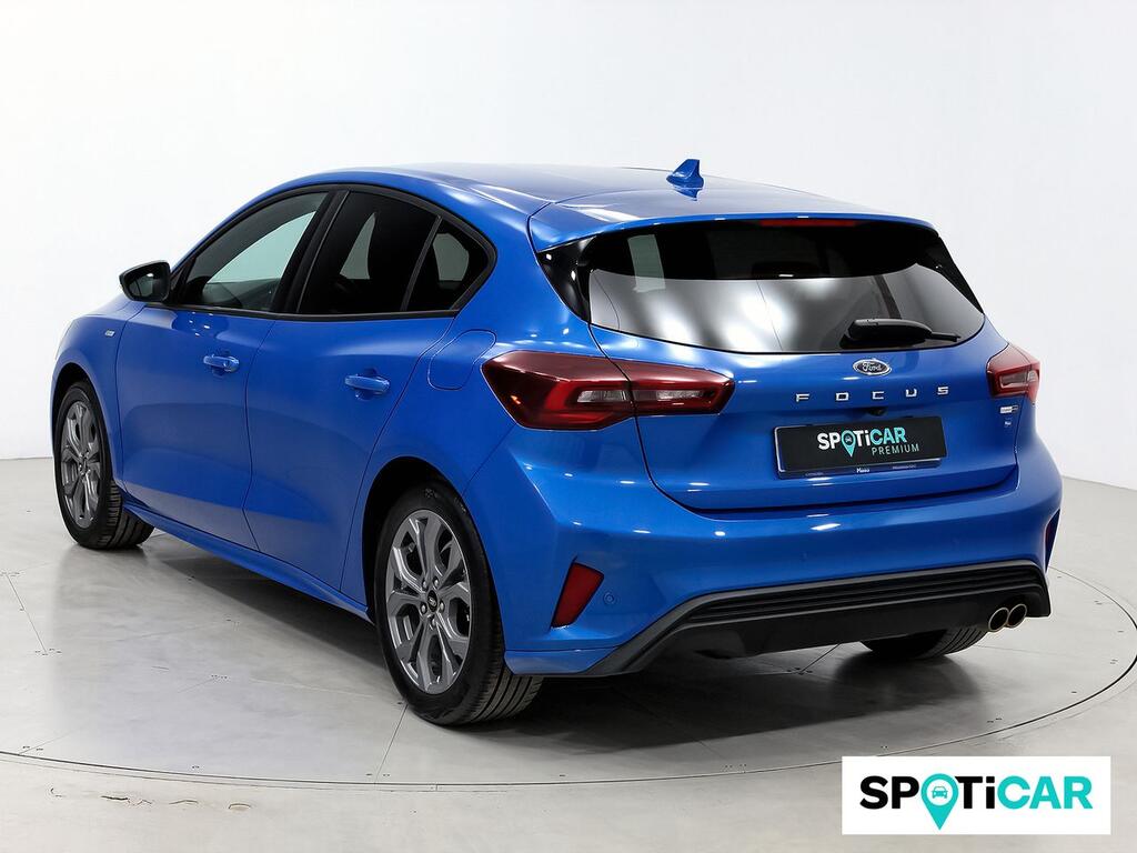 Ford Focus 1.0 Ecoboost MHEV 92kW ST-Line 2