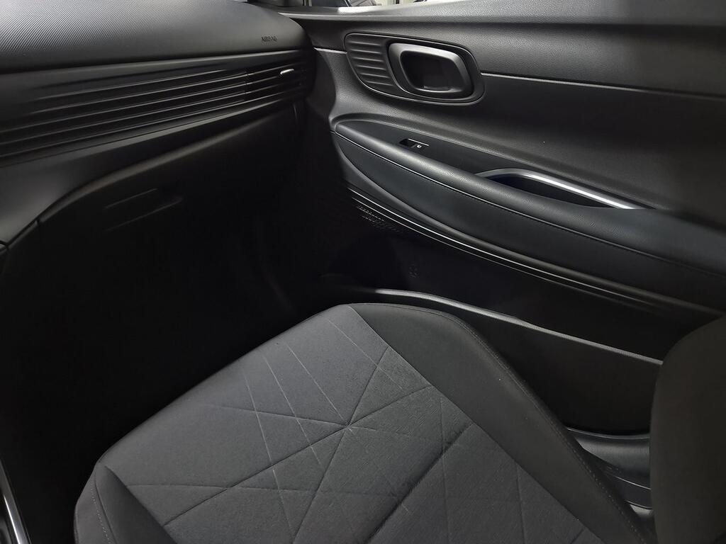 Hyundai Bayon 1.2 MPI Maxx 28