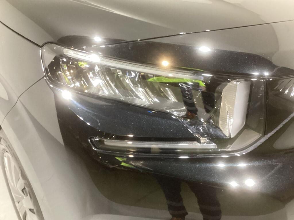 Citroën Berlingo Talla M BlueHDi 100 S&S PLUS 14