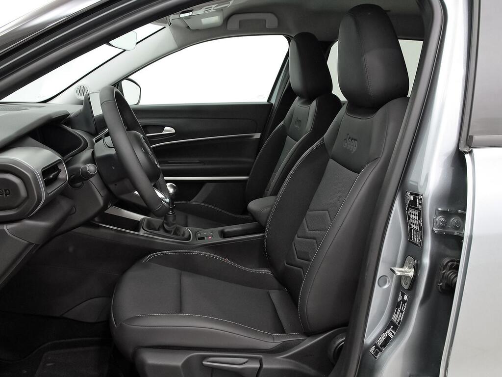 Jeep Avenger 1.2 G 74kW (100CV) Summit 8