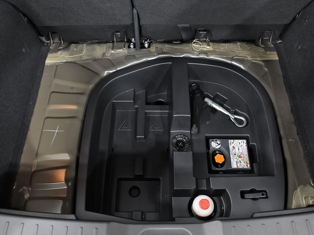 Nissan Juke DIG-T 84 kW (114 CV) 6M/T Acenta 28