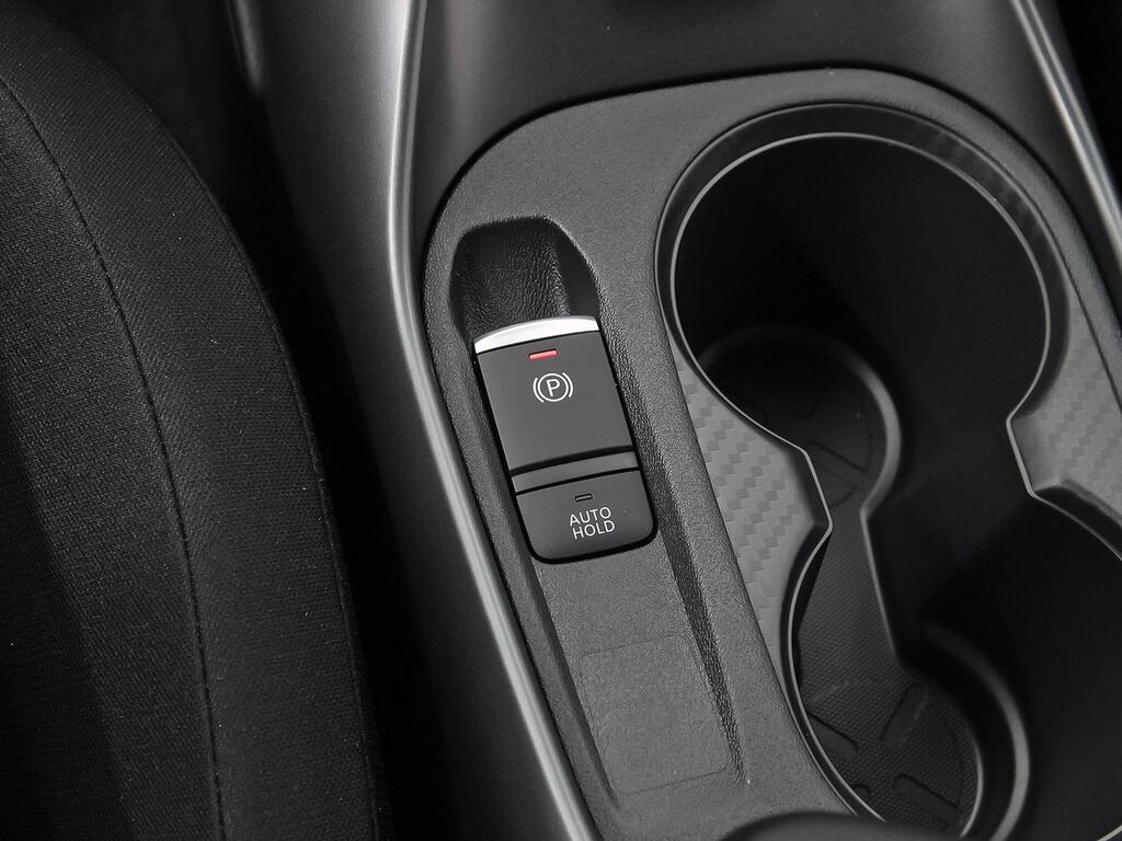 Nissan Juke DIG-T 84 kW (114 CV) 6M/T Acenta 26