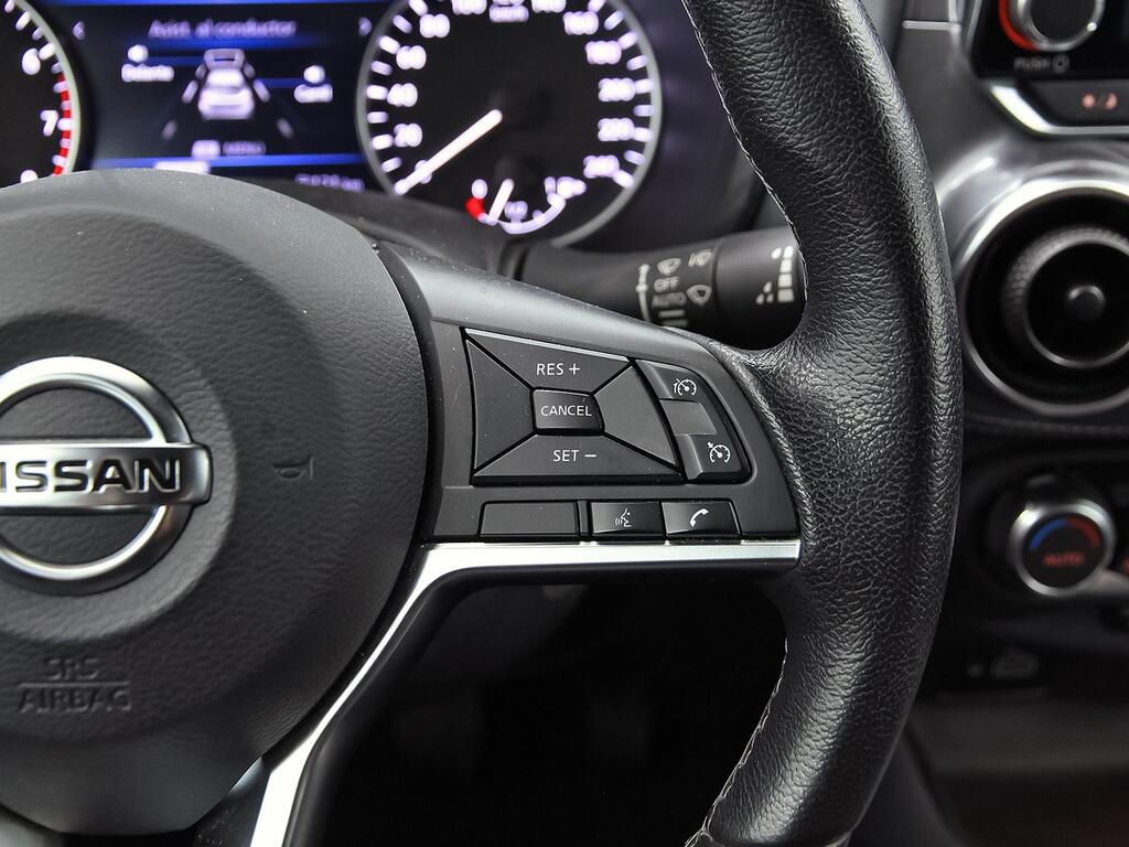 Nissan Juke DIG-T 84 kW (114 CV) 6M/T N-Connecta 17