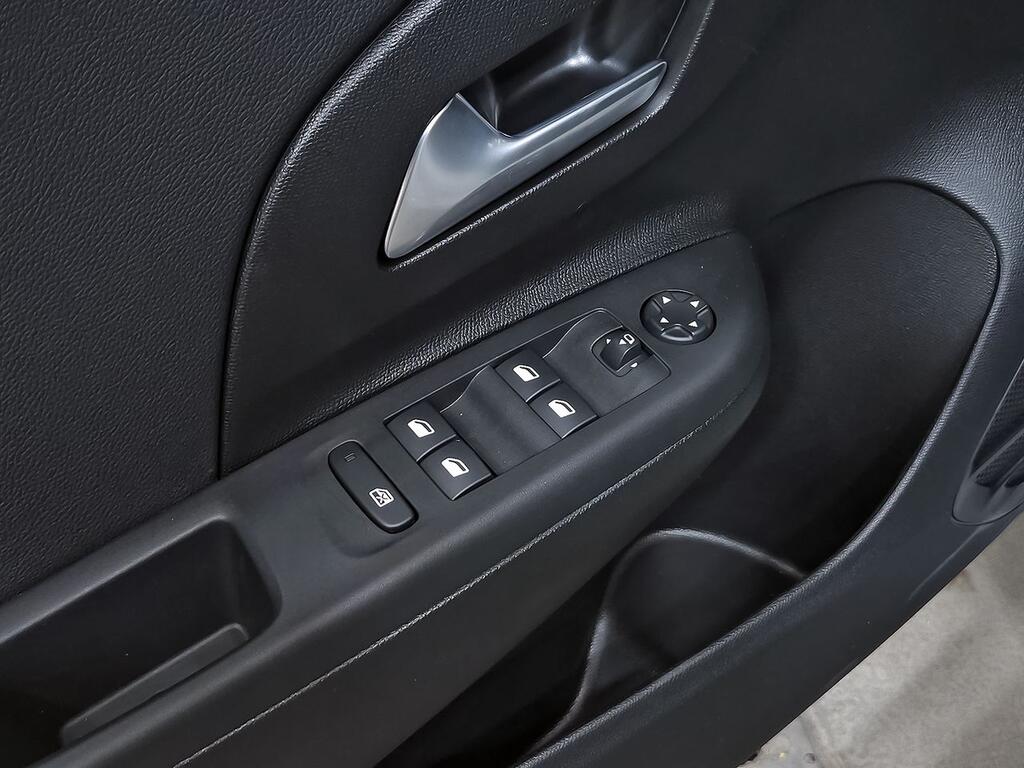 Opel Corsa 1.2T XHL 74kW (100CV) GS 13