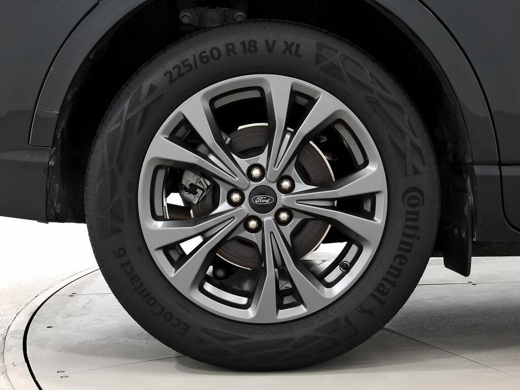 Ford Kuga ST-Line 1.5T EcoBoost 110kW (150CV) 11