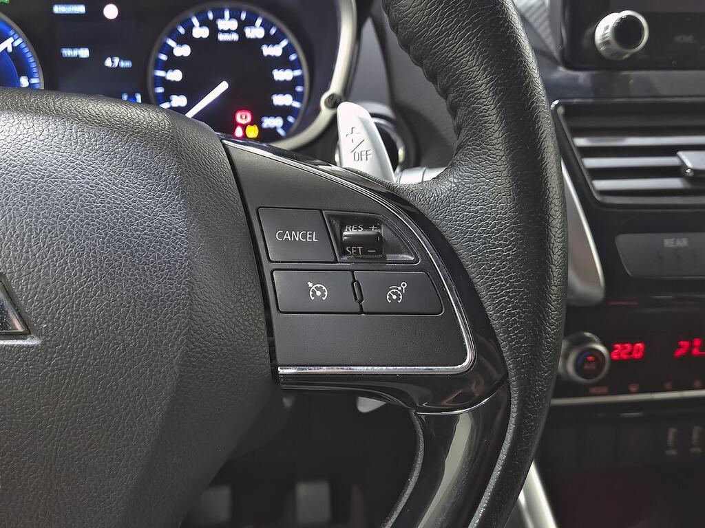 Mitsubishi Eclipse Cross 2.4 PHEV Kaiteki Auto 4WD 19