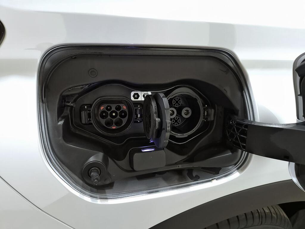 Mitsubishi Eclipse Cross 2.4 PHEV Kaiteki Auto 4WD 33