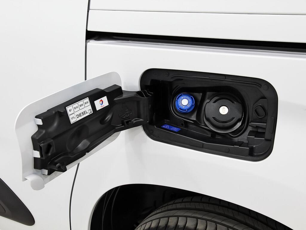 Citroën Berlingo 1.5 BLUEHDI 100 TALLA M SHINE 5P 32