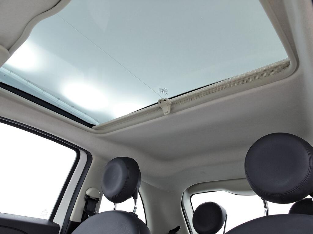 Fiat 500 Dolcevita 1.0 Hybrid 51KW (70 CV) 26