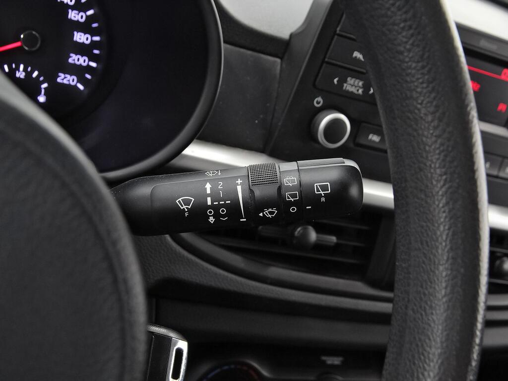 Kia Picanto 1.0 CVVT 49kW (67CV) Concept 16