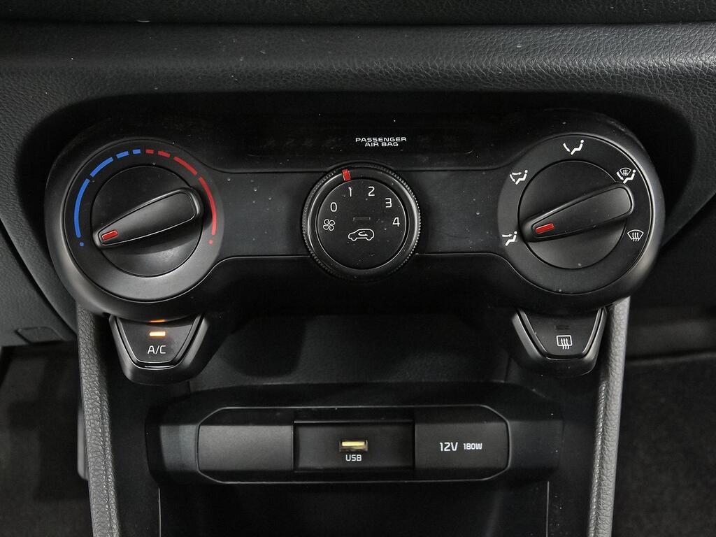 Kia Picanto 1.0 CVVT 49kW (67CV) Concept 21