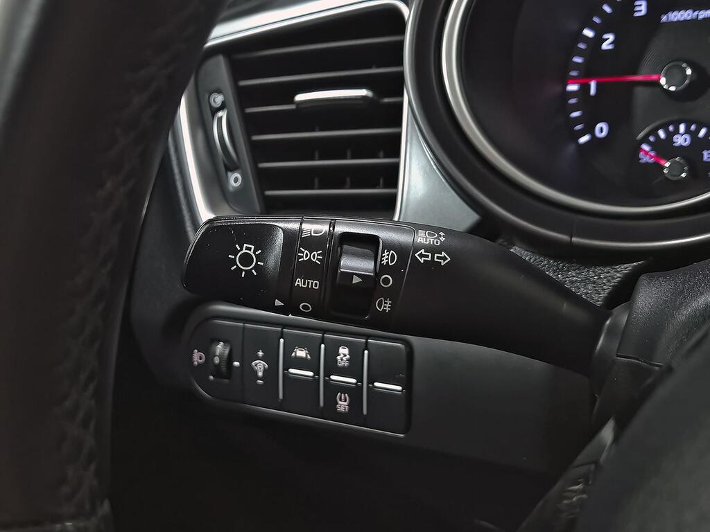 Kia Ceed 1.0 T-GDi 88kW (120CV) Drive 14